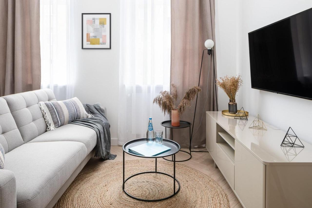 Boduena 4 - Elegant Apartment In Warsaw Centre By Noclegi Renters Ngoại thất bức ảnh